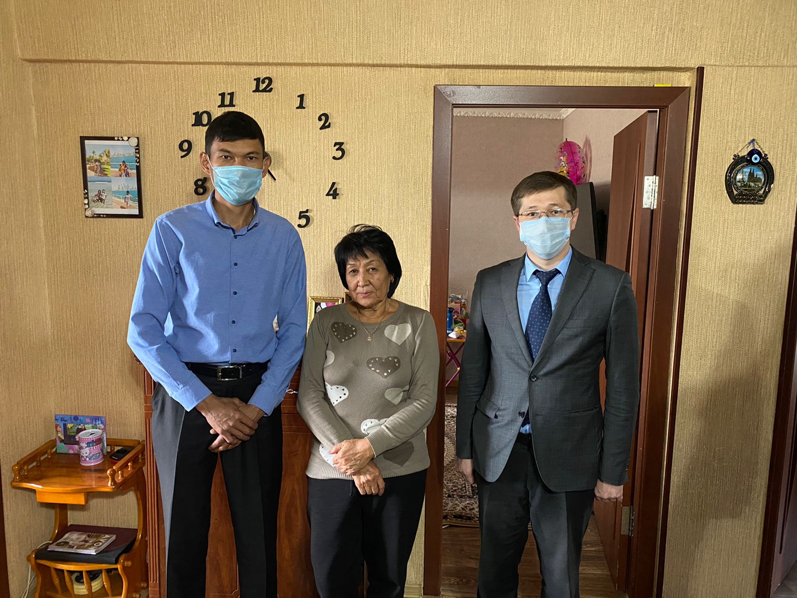 ҚАРТТАР КҮНІ ҚҰТТЫ БОЛСЫН!