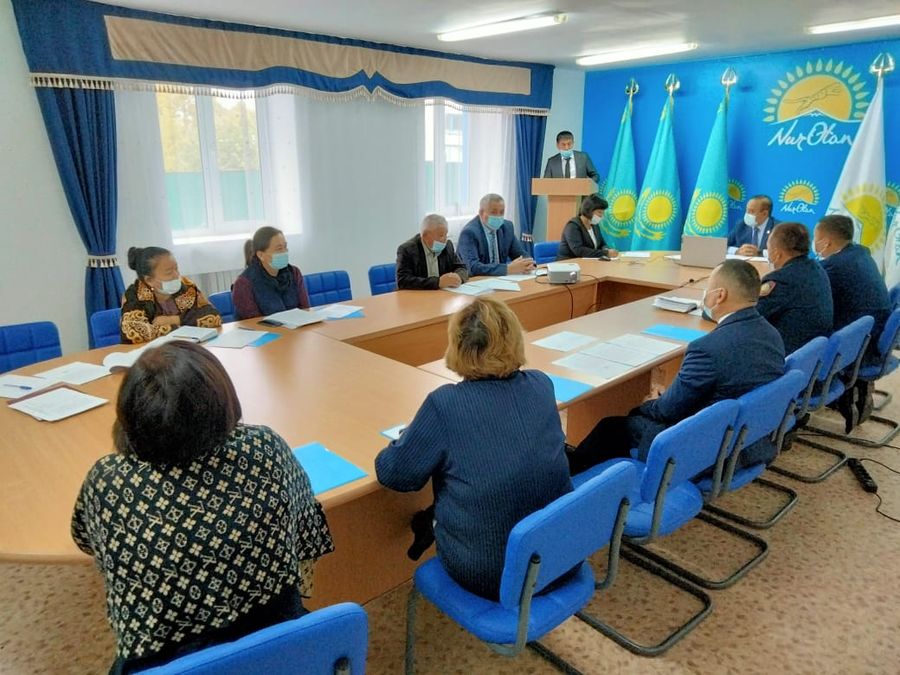 Ведомствоаралық комиссияның отырысы Уәлиханов ауданы әкiмдiгiнiң жанындағы сыбайлас жемқорлыққа қарсы iс-қимыл және құқық бұзушылықтың алдын алу мәселелерi бойынша