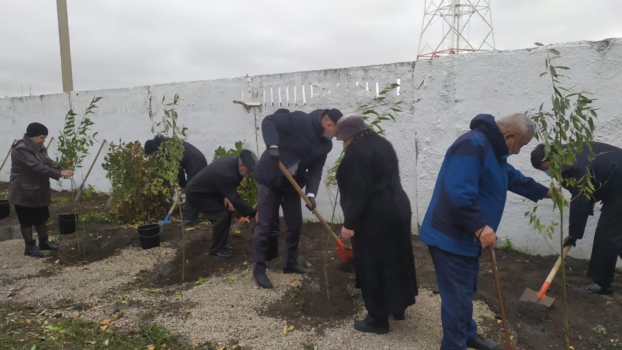 2021 жылғы 5 қазанда Аққайың ауданының әкімі Р.М. Елубаев Смирнов әлеуметтік қызмет көрсету орталығында болып, қызметкерлер мен қызмет алушыларды мекеменің 50 жылдық мерейтойымен құттықтады. Болашақ ұрпаққа тілектері мен нұсқаулары бар уақыт капсуласы салынып, мерейтойлық аллея отырғызылды