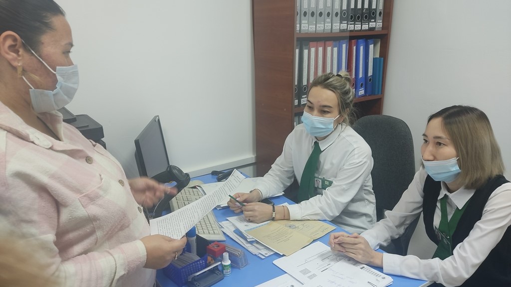 Лисаков өңірлік мемлекеттік архивінің қызметкерлерімен "Действовать здесь и сейчас"акциясы өткізілді