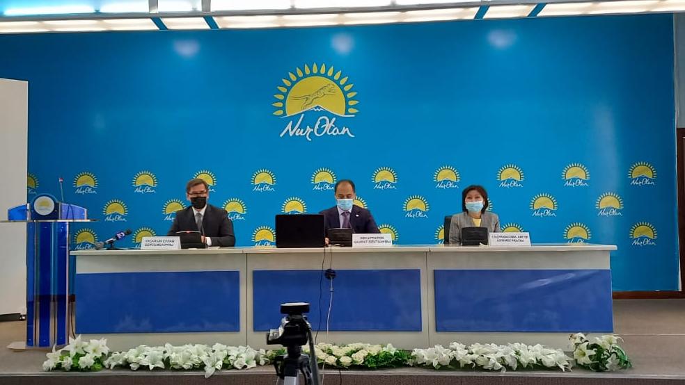 Принципы сохранения мира и согласия в стране обсудили общественники с молодёжью Жезказгана и Сатпаева