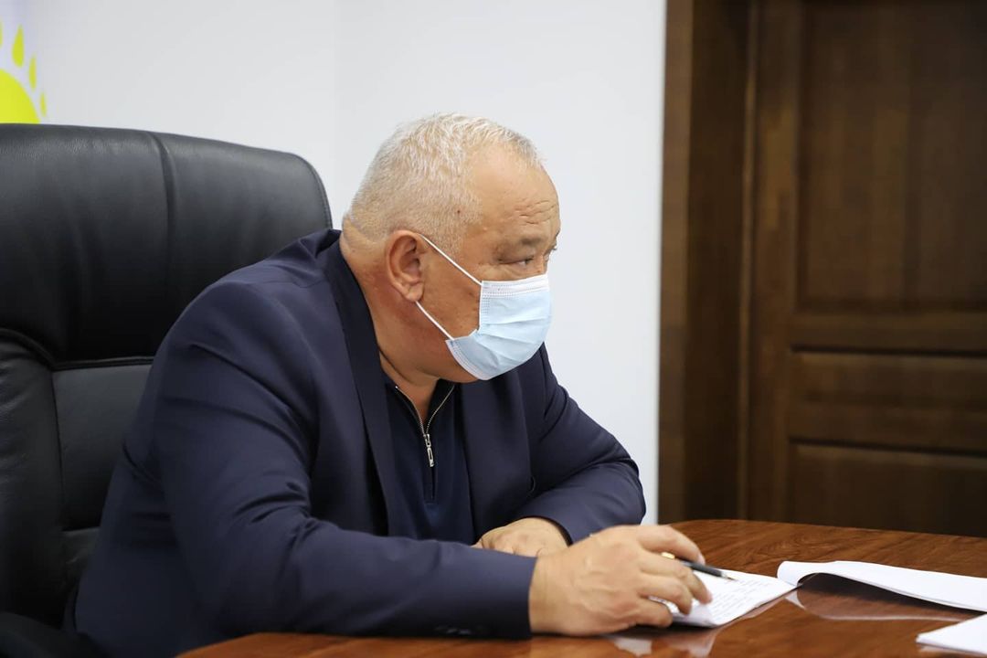 Аким города Ержан Жасыбаев провёл приём граждан по личным вопросам