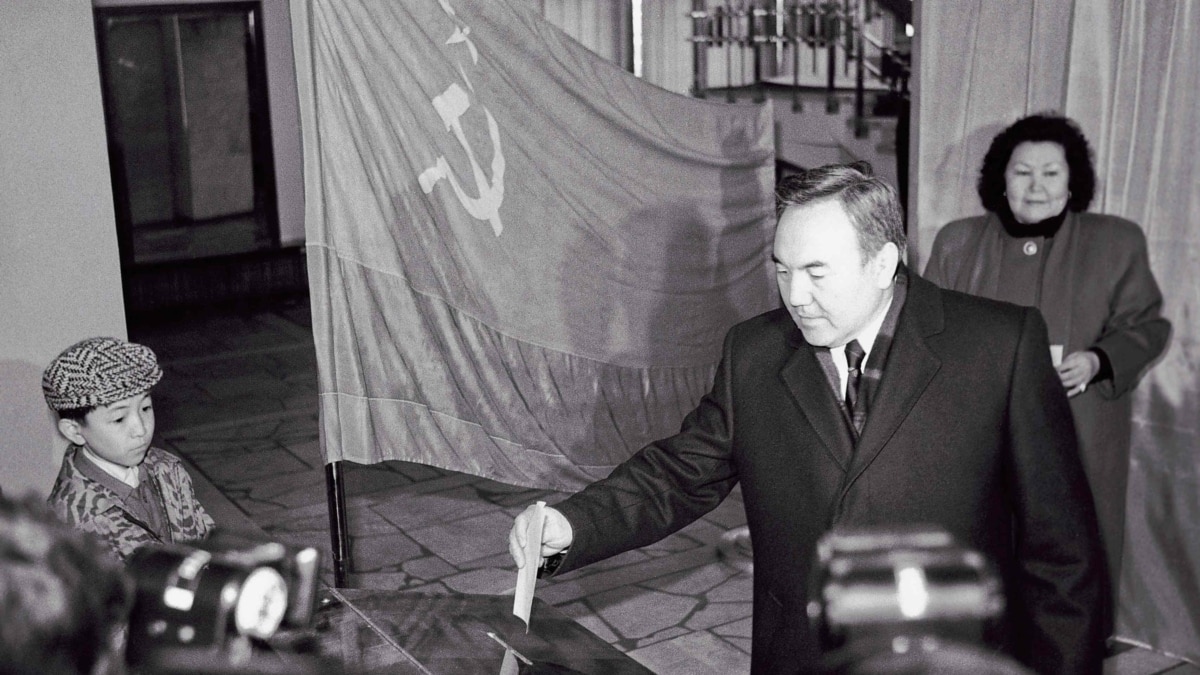 1991 жылғы 1 желтоқсанда Қазақстанда алғашқы бүкілхалықтық президент сайлауы өтті.