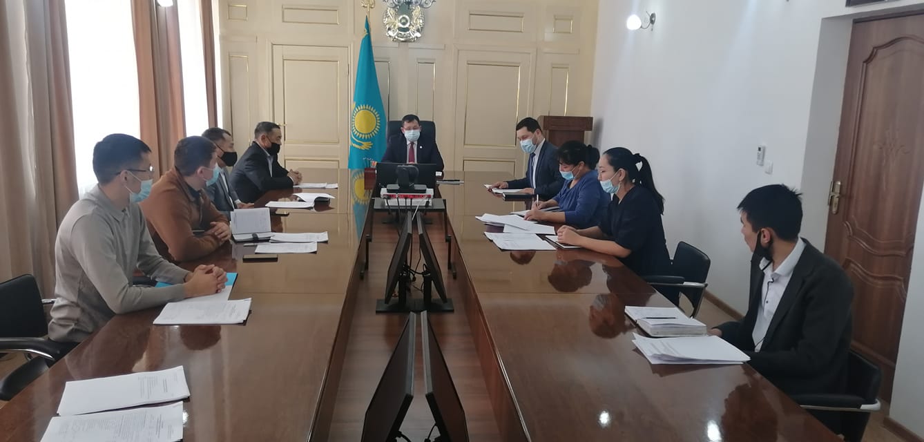Жиынға Сырым ауданы әкімінің орынбасары Асланбек Сарқұлов төрағалық етті