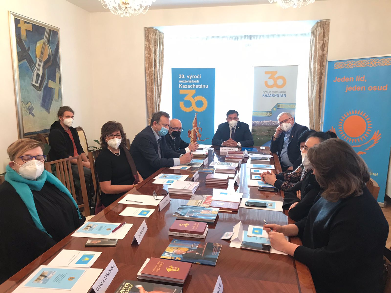 Круглый стол посвященный  30-летию независимости Казахстана состоялся в Праге