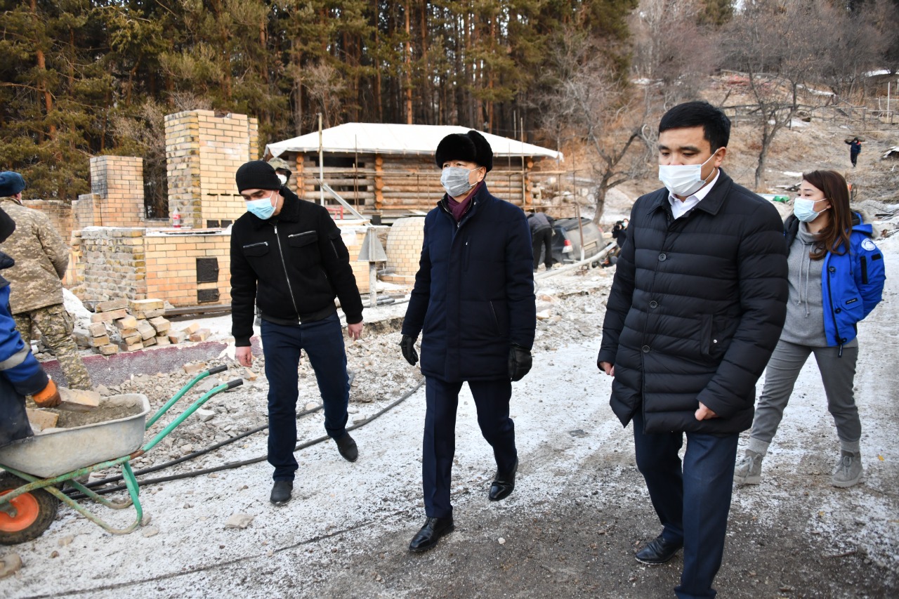 B. Sagintayev got acquainted with the construction of the «Qazaq Auyl» eco-complex