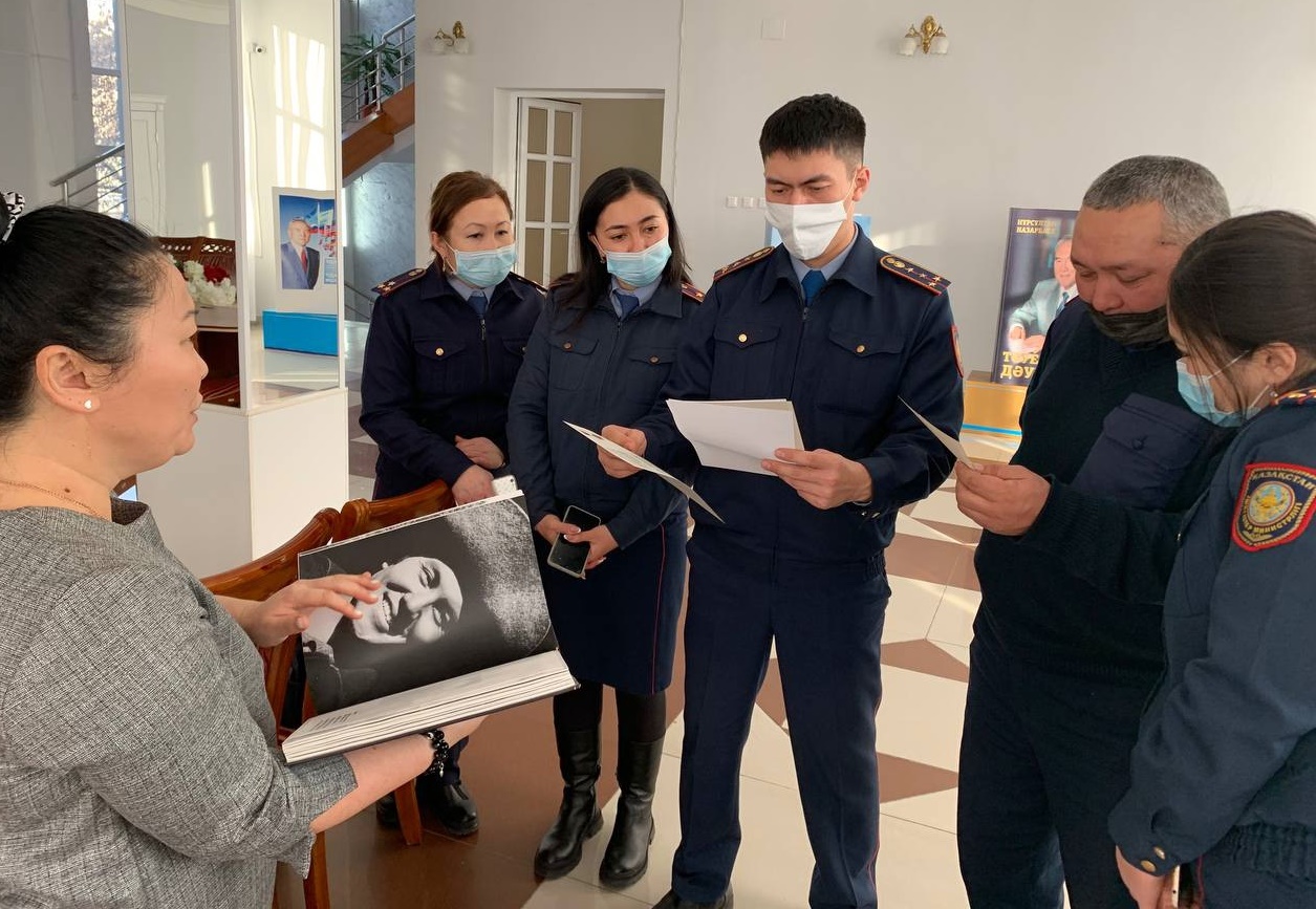 ҚР Тәуелсіздігін қалыптастырудағы Н.Назарбаевтың рөлі: ақпараттық сағат