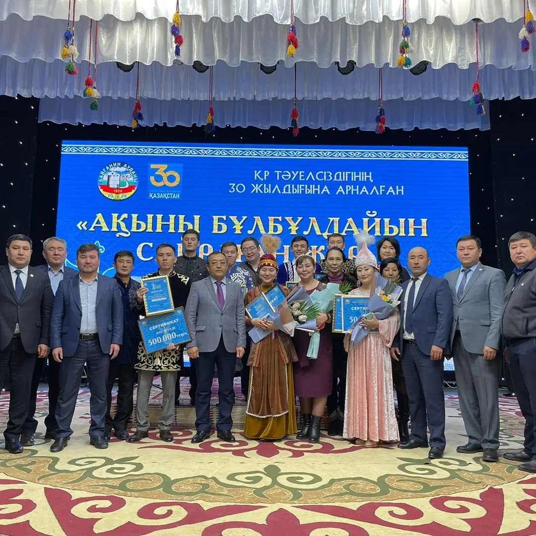 Транс қыздардың үлкен таңдауы бар салондар, барлық транссексуалдар ВКонтактедегі жетілген порно