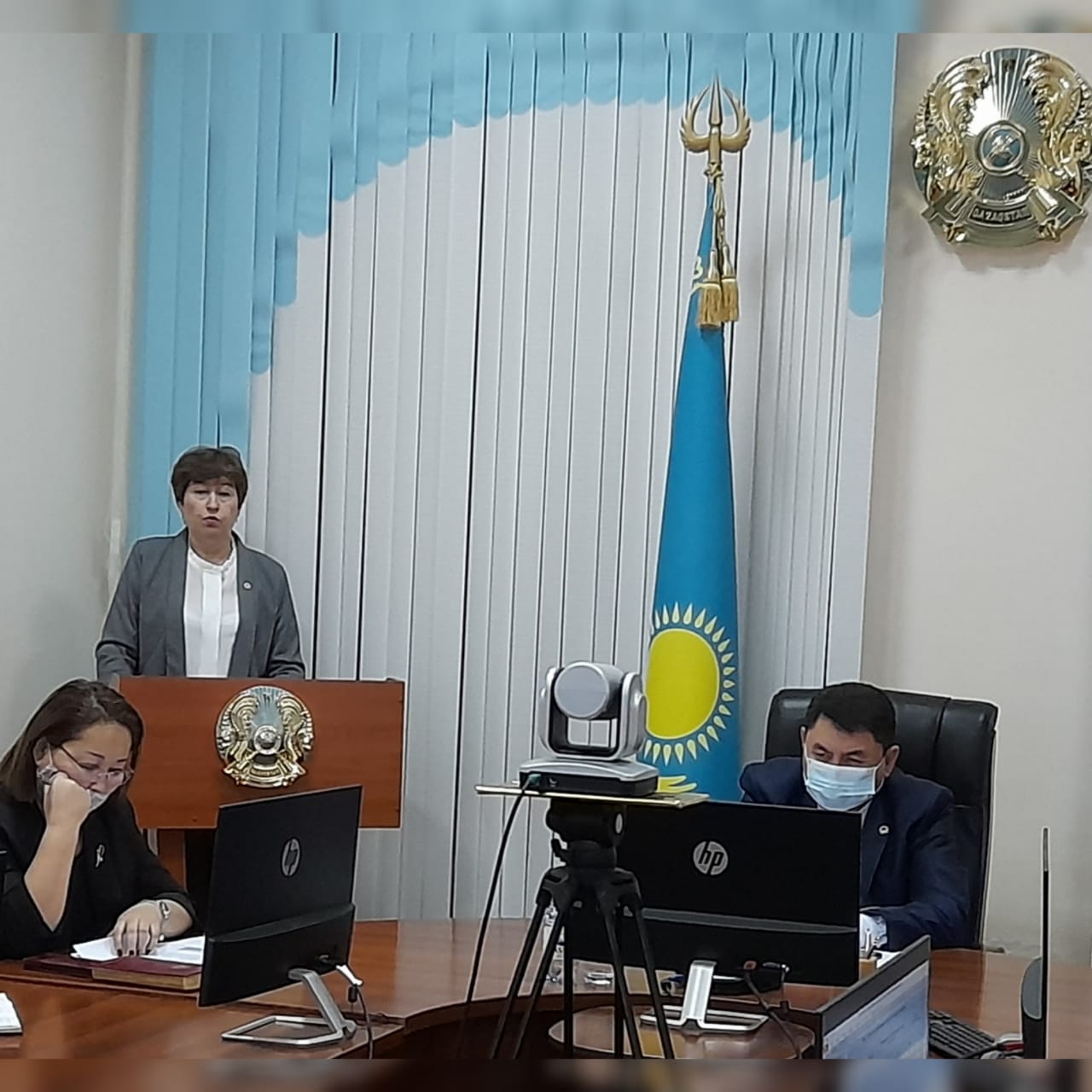 Сегодня под председательством акима района С.Б. Батыргужинова прошло заседание акимата.