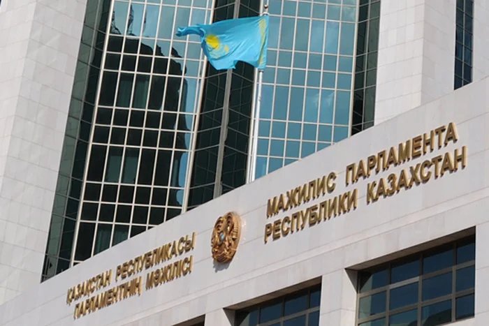 Мәжіліс ХЕҰ конвенциясын және Қатар елімен еңбек көші-қоны саласындағы келісімді ратификациялау туралы заң жобаларын қабылдады