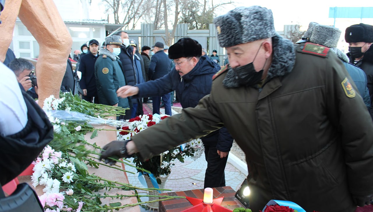 Патриотический парк «Жеңіс саябағы» открыли в Актауском гарнизоне