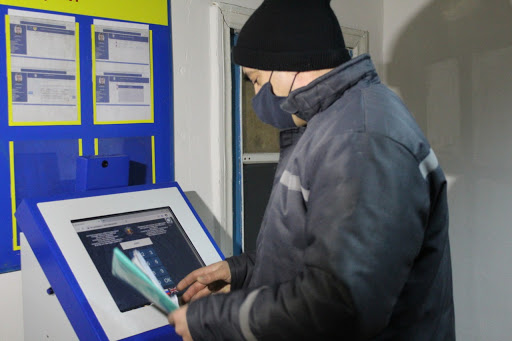Павлодар облысының колонияларында сотталғандарға шағым беру үшін электрондық терминалдар орнатылды