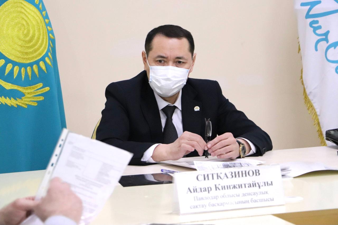 Павлодар облысы Денсаулық сақтау басқармасының басшысы азаматтарды жеке қабылдады