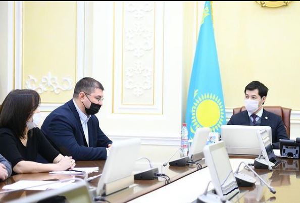 ОРАЛДА САЛЫНЫП ЖАТҚАН МӘДЕНИЕТ ҮЙІНІҢ ҚҰРЫЛЫСЫ БОЙЫНША КЕҢЕС ӨТТІ
