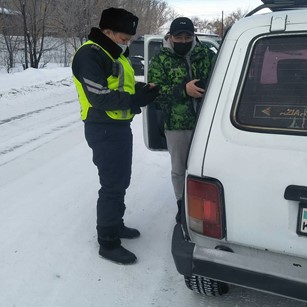 Полиция қызметкерлерінің видеожетондарды пайдалануына мониторинг жүргізілді