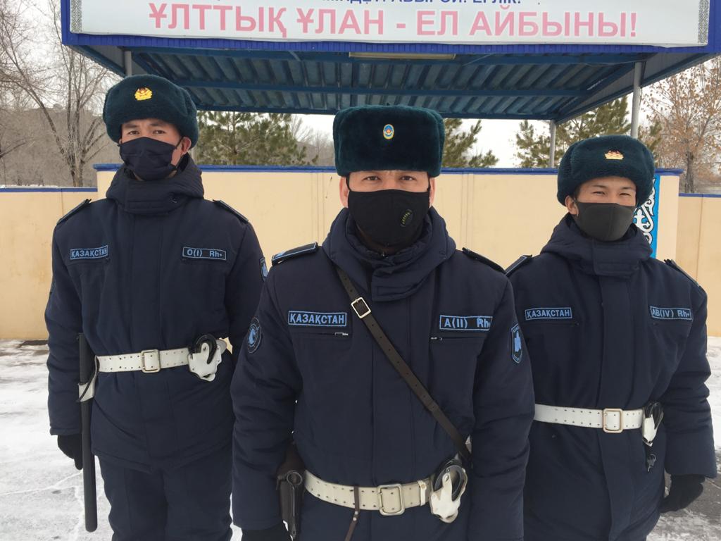 Ормиандық әйелдің әлсірегенін көрсететін порнографияны қараңыз