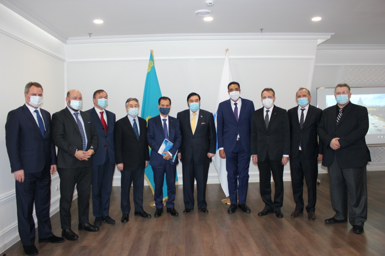 Н. Назарбаев орталығында шетелдік дипломатиялық өкілдіктерінің басшыларымен кездесу өтті