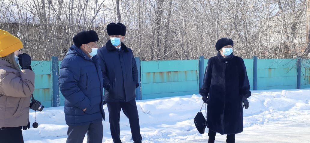 Депутатами районного маслихата был осуществлен выезд по объектам.