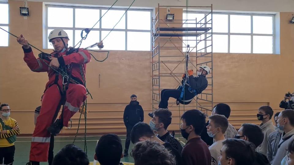 В Караганде открывается Школа промышленного альпинизма