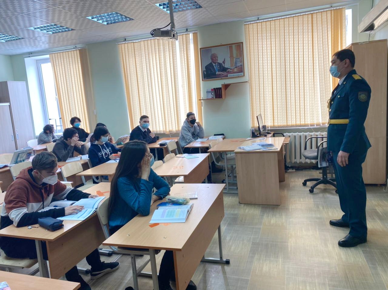 Өрт сөндіруші болу үшін не істеу керек?