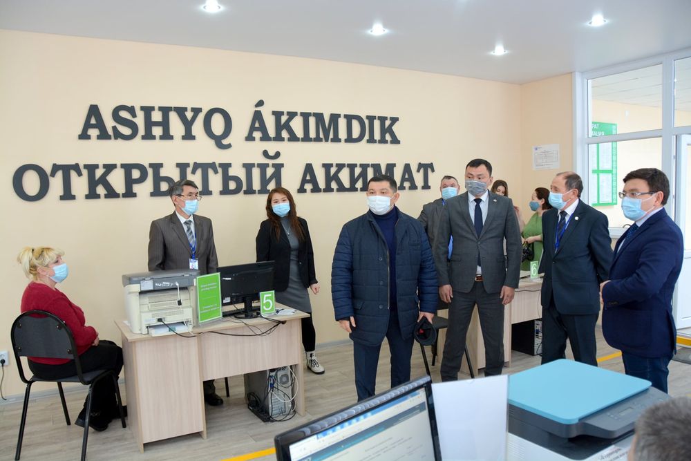 Ауылда кезектi "Ашық әкiмдiк" таныстырылды