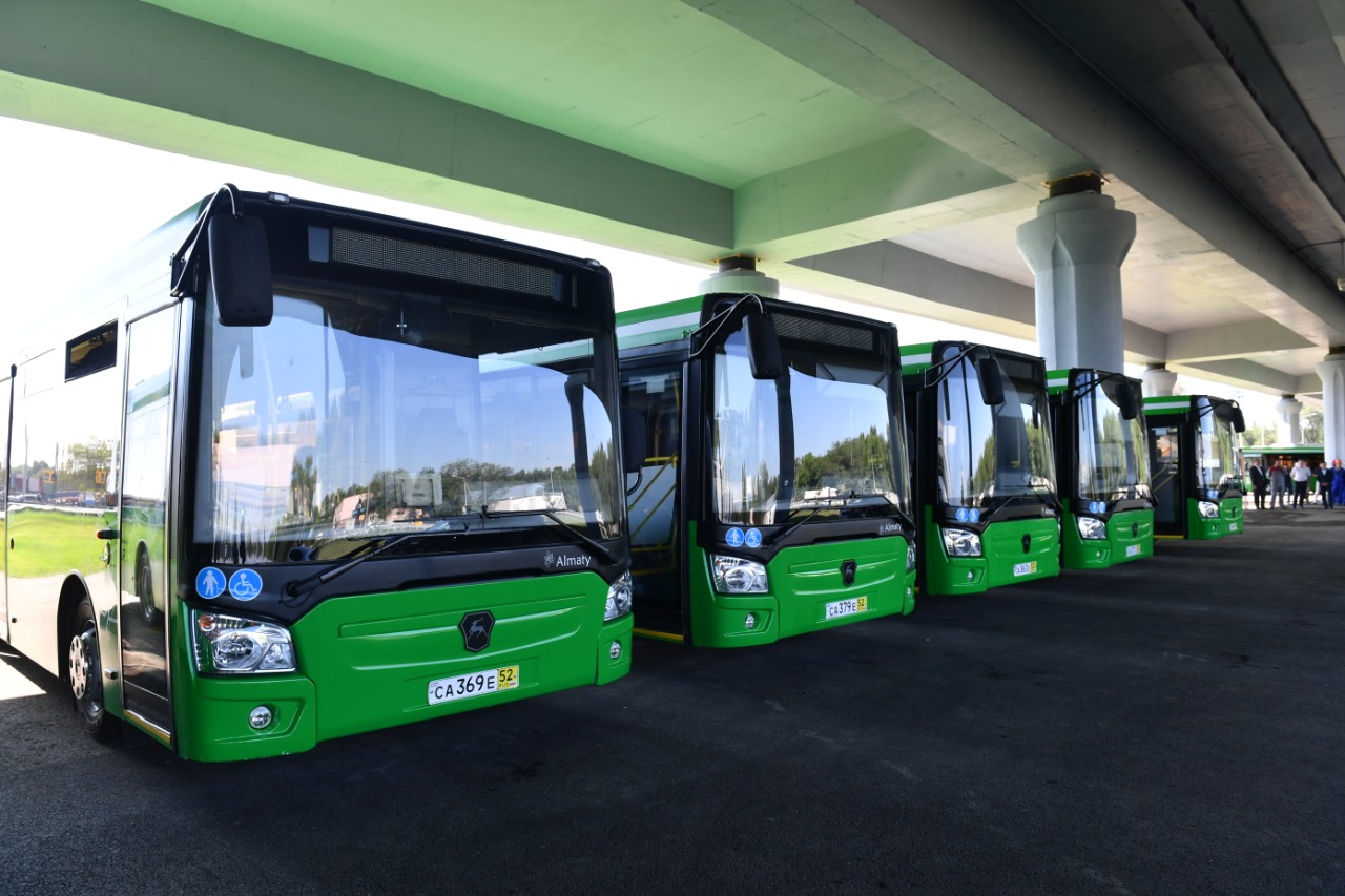 Порядка 400 экологически чистых автобусов планируют закупить автопарки Алматы
