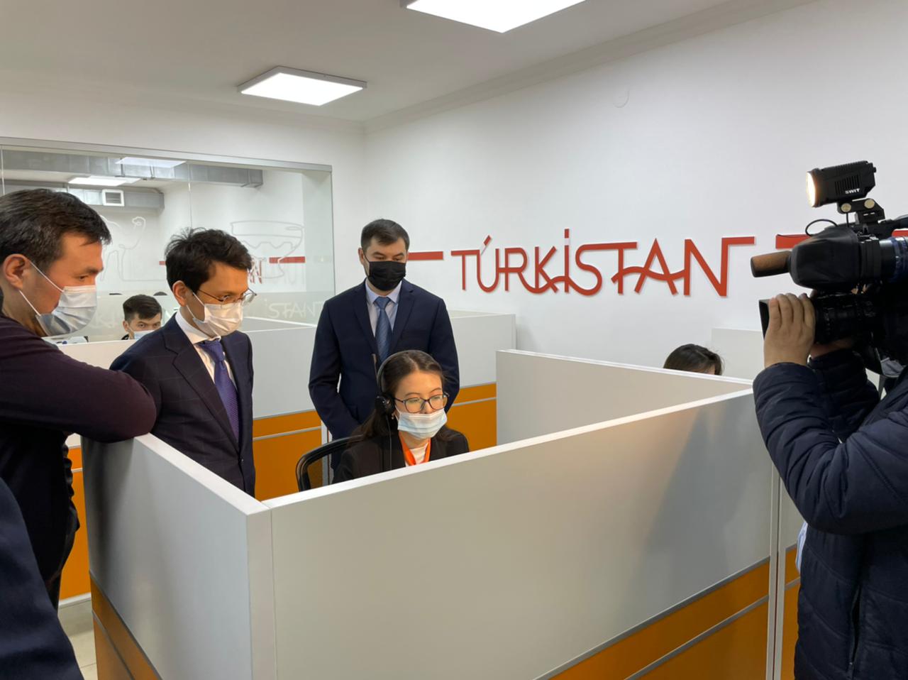 Министрдің Түркістан облысына жұмыс сапары: Бағдат Мусин өңірді цифрландыру барысымен танысты