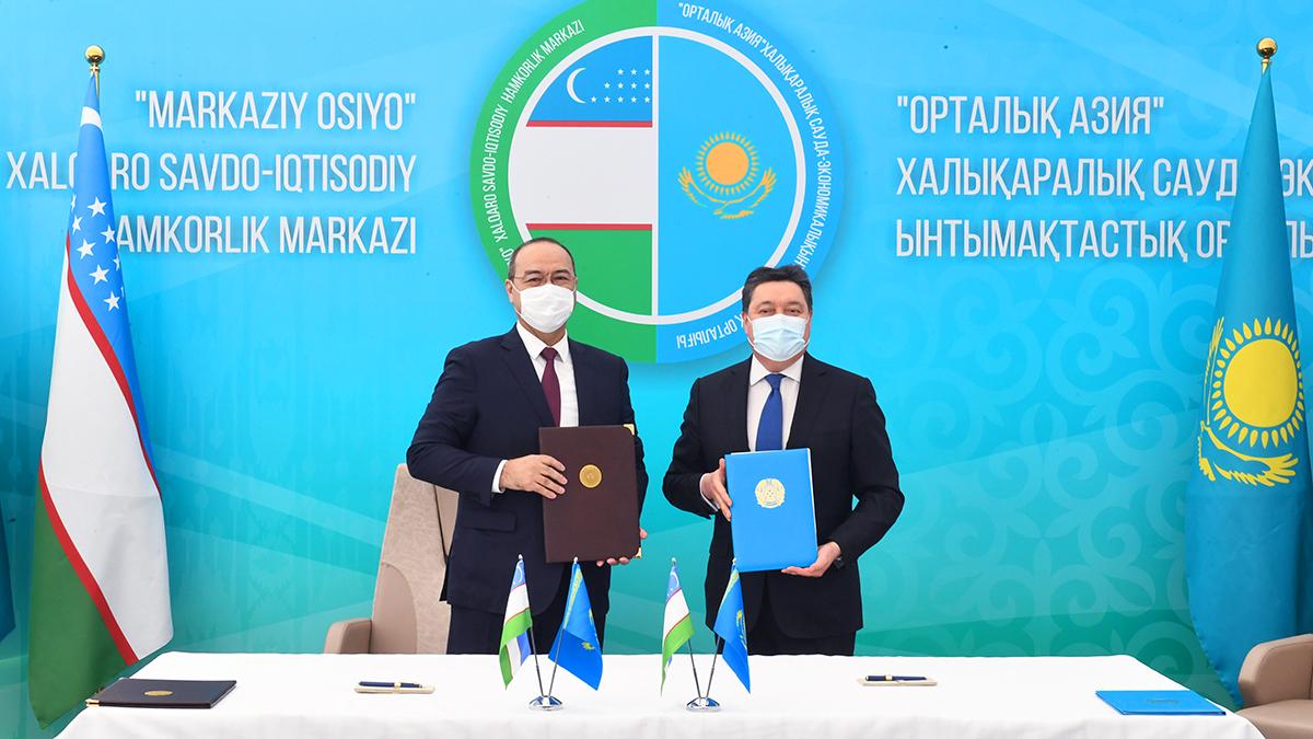 Бахыт Султанов принял участие в закладке капсулы на месте строительства МЦТЭС «Центральная Азия»