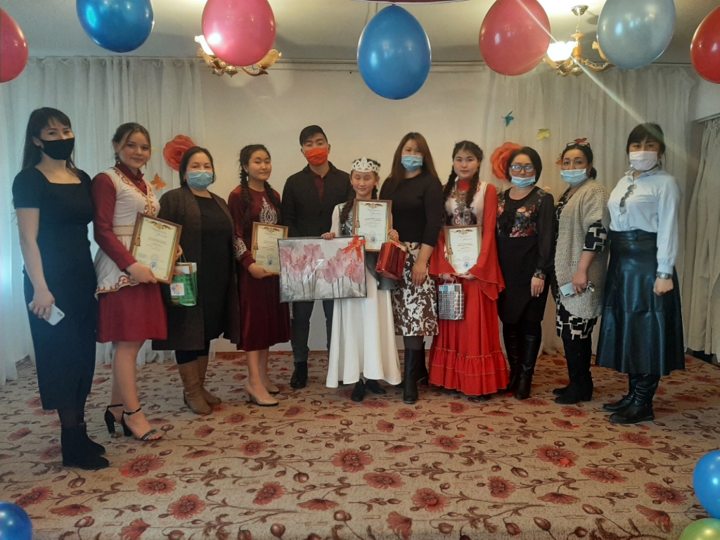 "Көктем аруы" қыз сыны сайысы өтті.