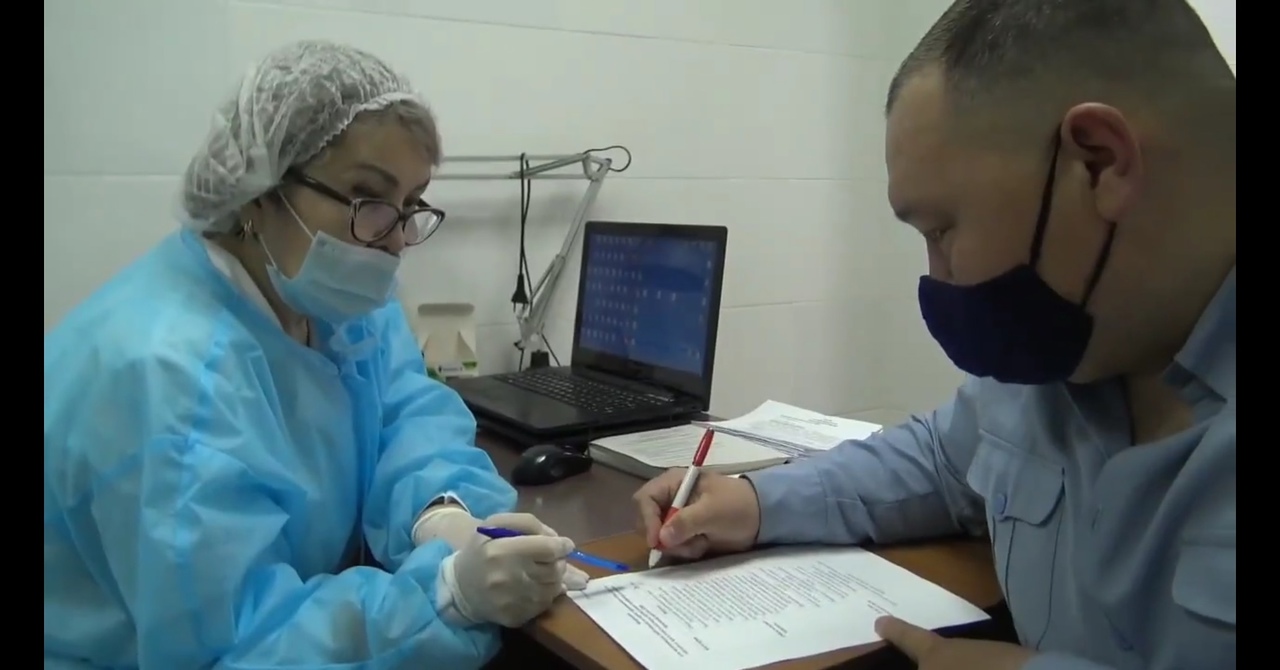 Павлодарлық полицейлер "Сovid-19" вакцинасын алуды жалғастыруда»