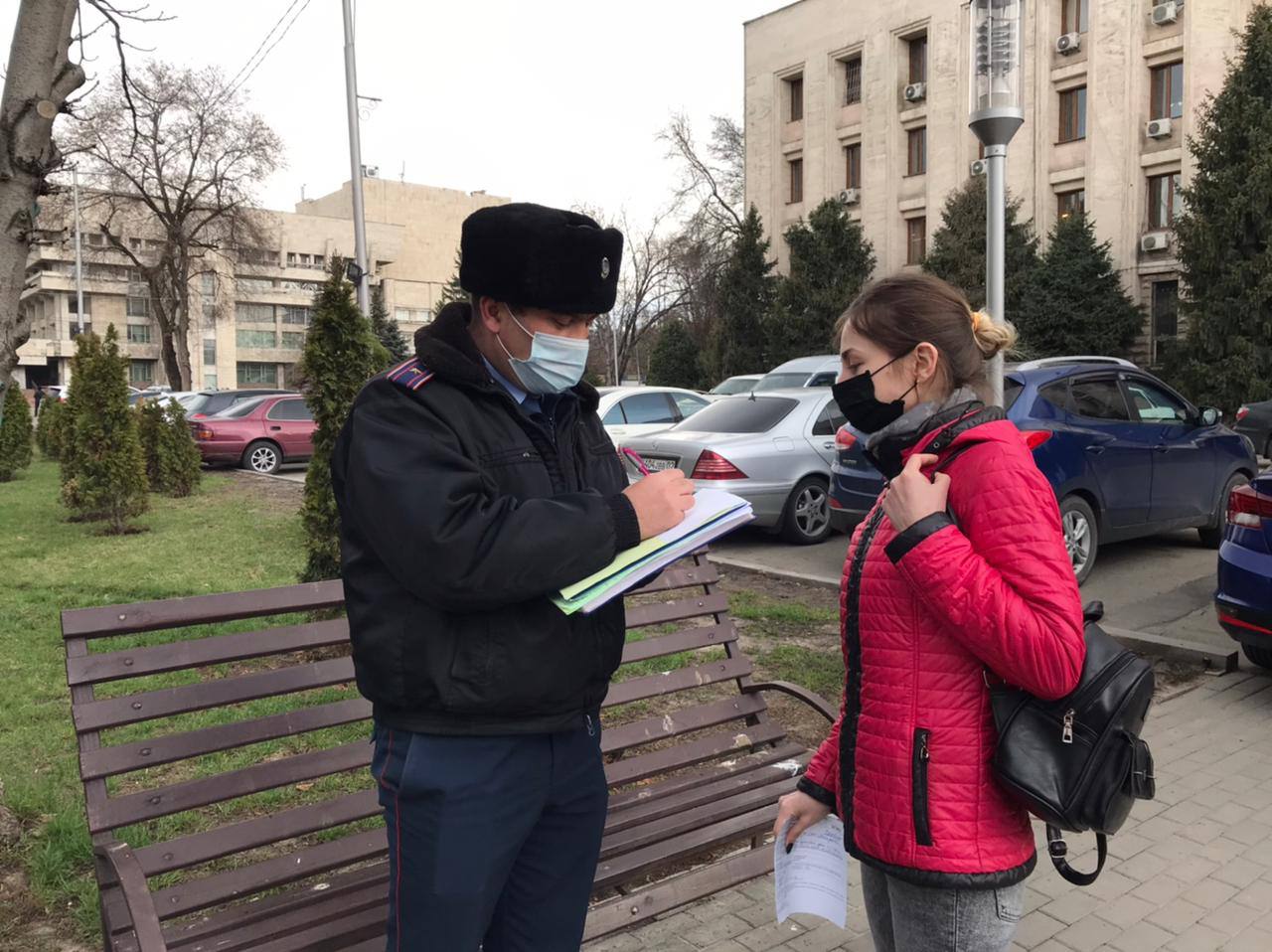 Әуезов ауданының экология бөлімінің инспекторлары табиғатты қорғау полициясымен бірігіп, ауданның санитарлық жағдайына бақылау жүргізіп шықты