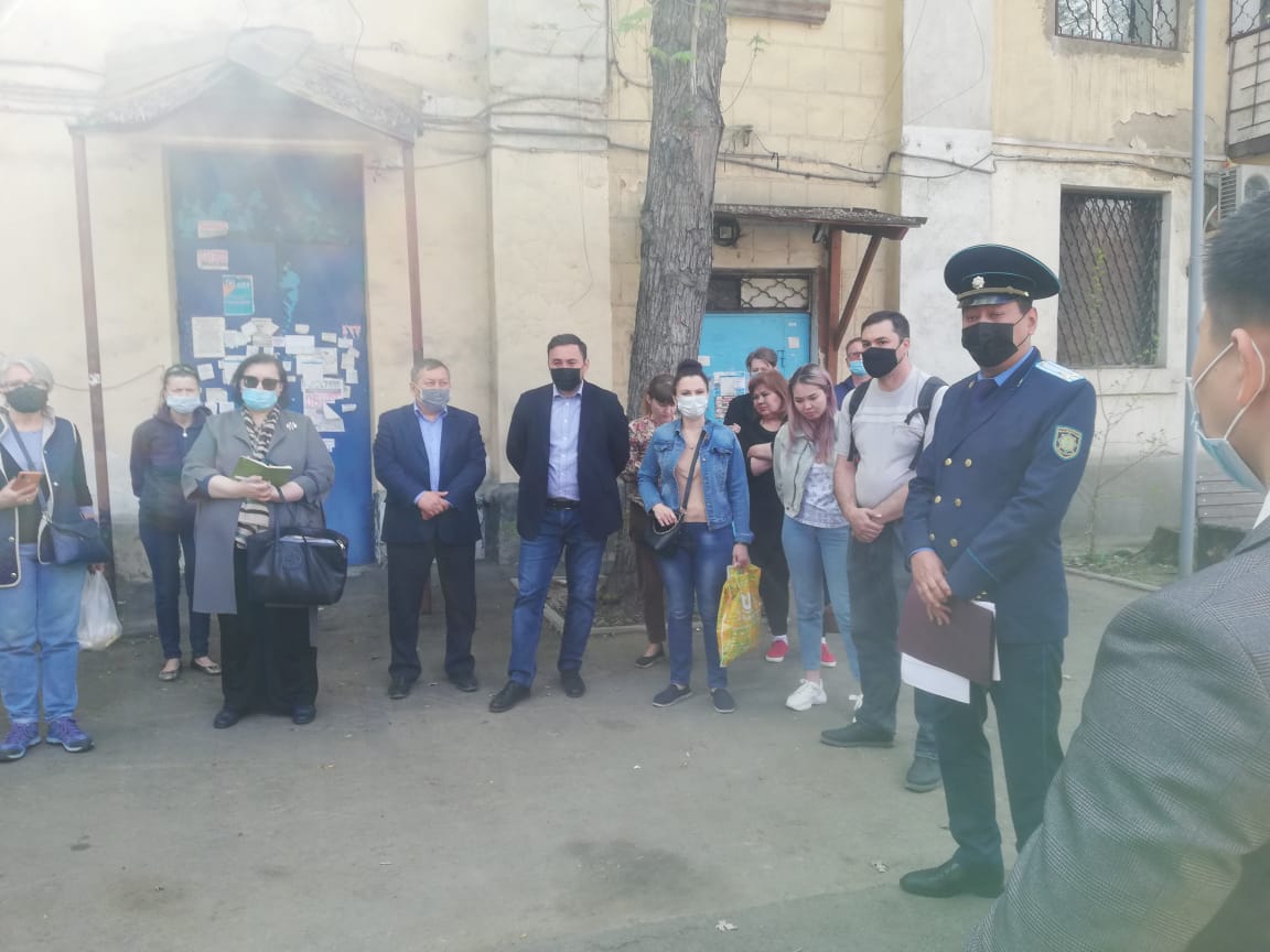 Прокурорлар Алматыдағы тығыз салынған құрылыс жұмыстарын тексерді
