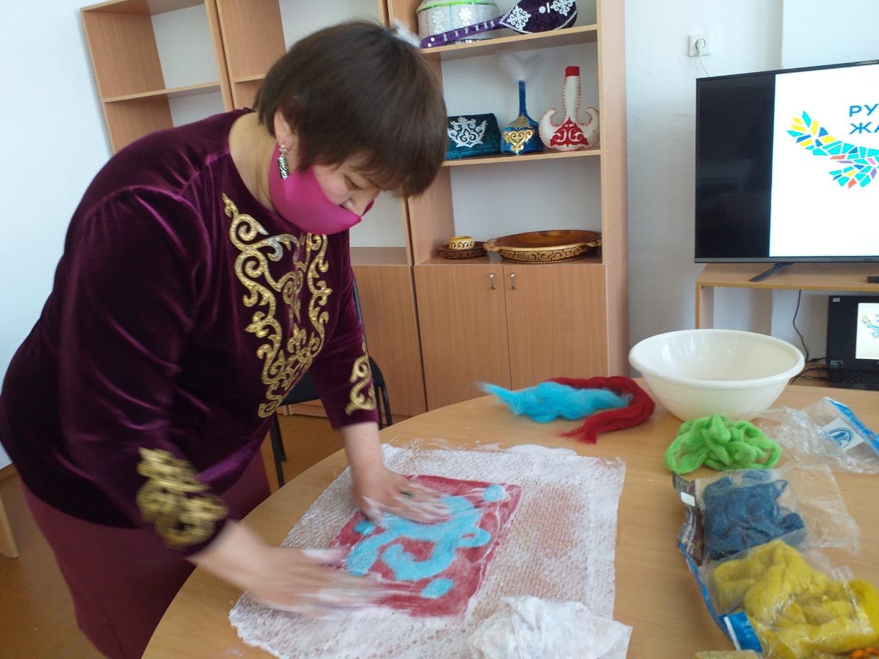 "Қазақ киіз кілемдерін жасау бойынша" шеберлік сағаты