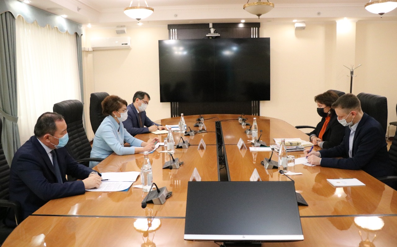 А.Балаева встретилась с представителями Фонда "Сорос-Казахстан"