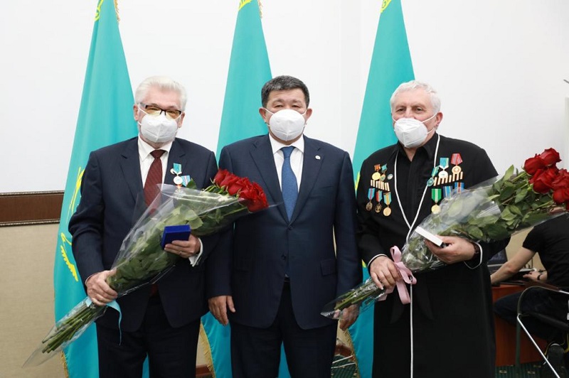 АТЫРАУДА АЛДАҒЫ ЖЫЛДАРЫ 42 МЫҢНАН АСТАМ ЖАҢА ЖҰМЫС ОРНЫ АШЫЛМАҚ