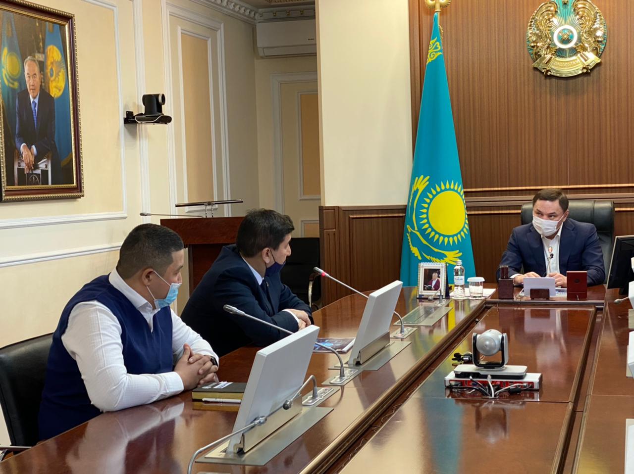 Ақмола облысының әкімі Ермек Маржықпаев «Білім-инновация» Халықаралық қоғамдық қорының өкілдерімен кездесті.