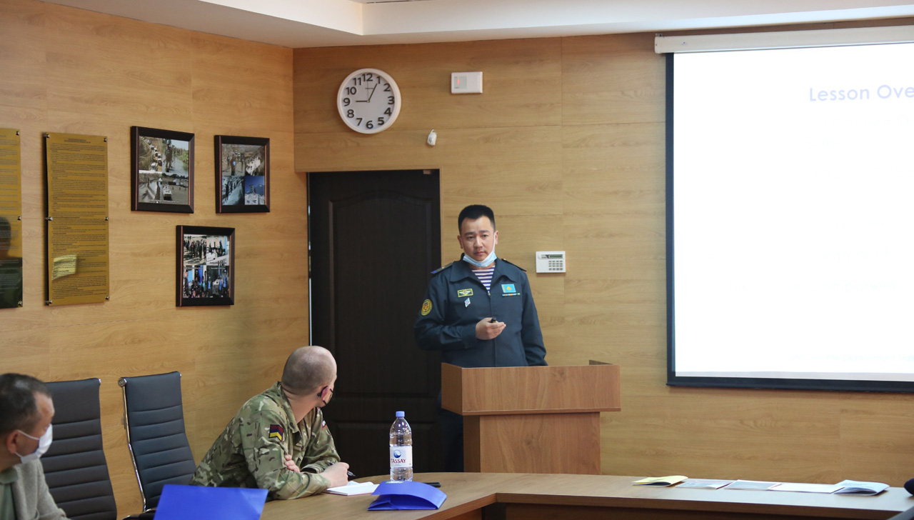 Международный курс по подготовке штабных офицеров ООН проходит в Алматы