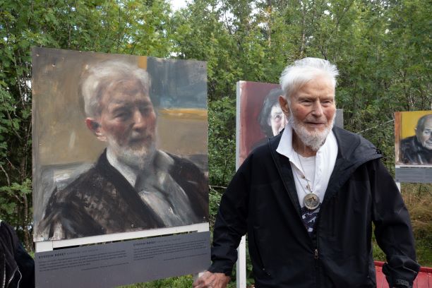 Норвежский художник просит откликнуться казахстанских ветеранов