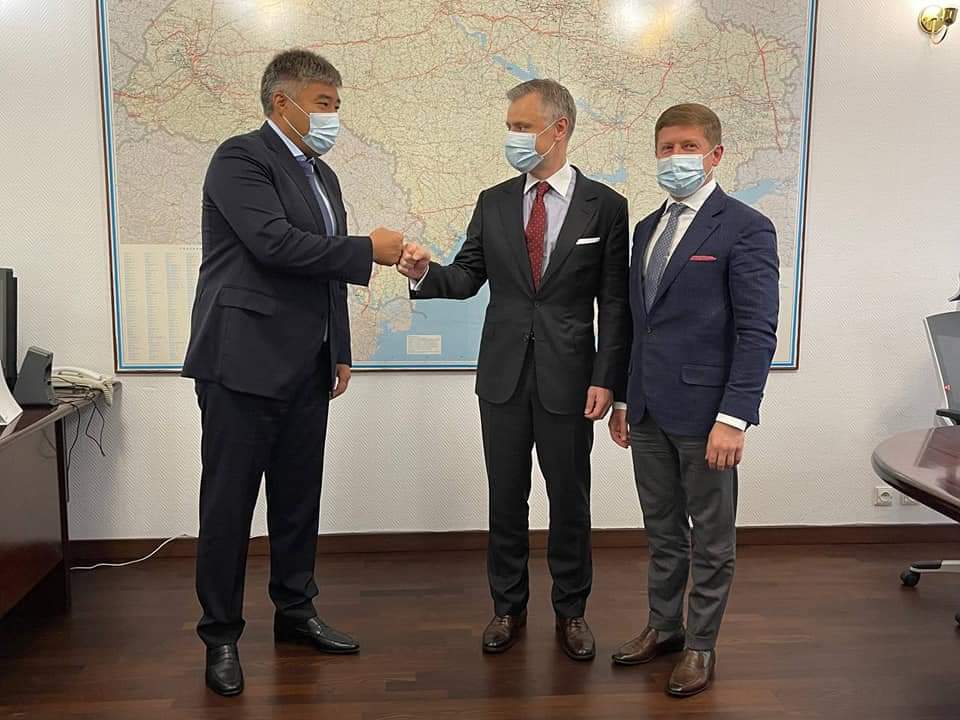 Посол Казахстана в Украине встретился с Председателем Правления НАК «Нафтогаз»