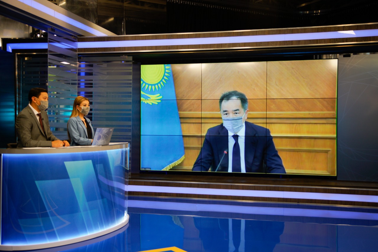Б. Сагинтаев: Новые сектора экономики будут развиваться в Алматы