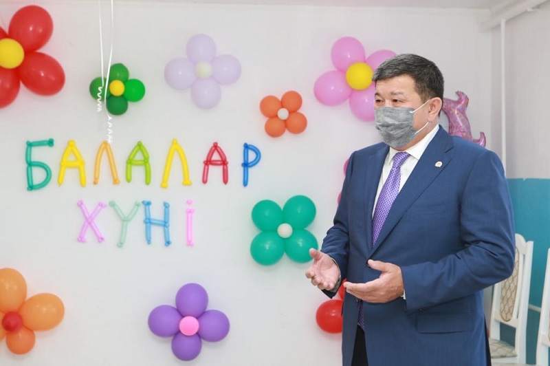 МАХАМБЕТ ДОСМҰХАМБЕТОВ БАЛАЛАР ҮЙІ ТӘРБИЕЛЕНУШІЛЕРІНІҢ  ТҰСАУЫН КЕСТІ