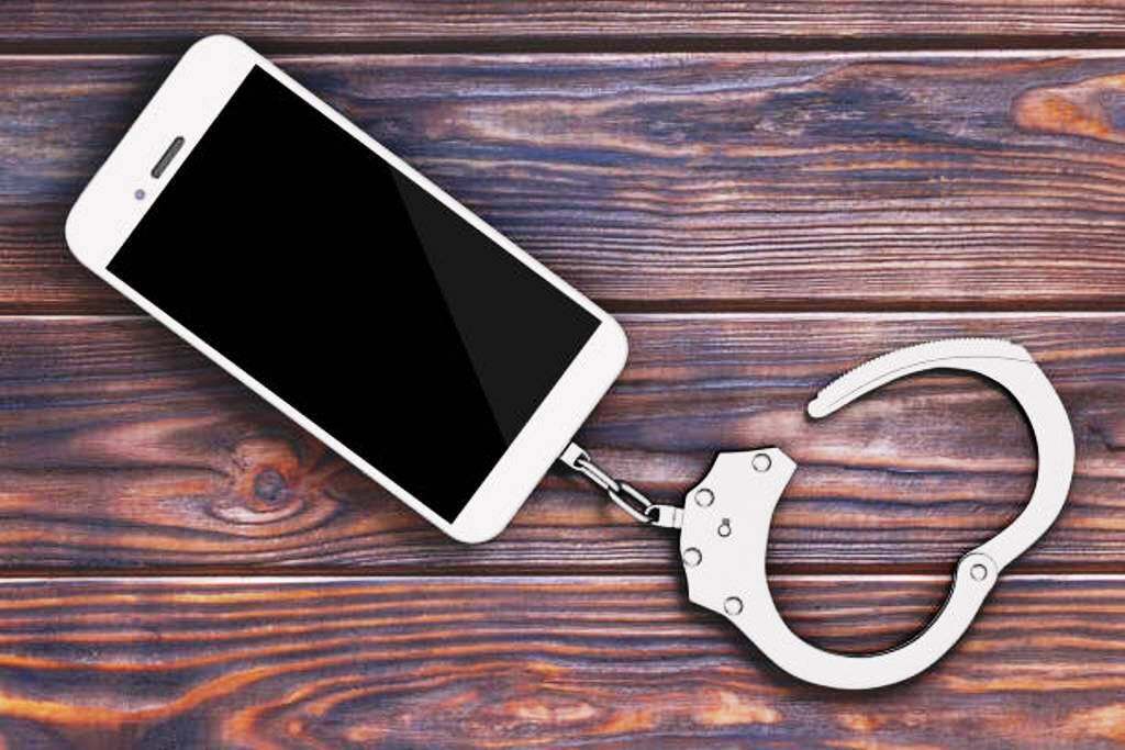 Раскрутку денег на финансовой интернет - площадке обещал 23-х летний мужчина