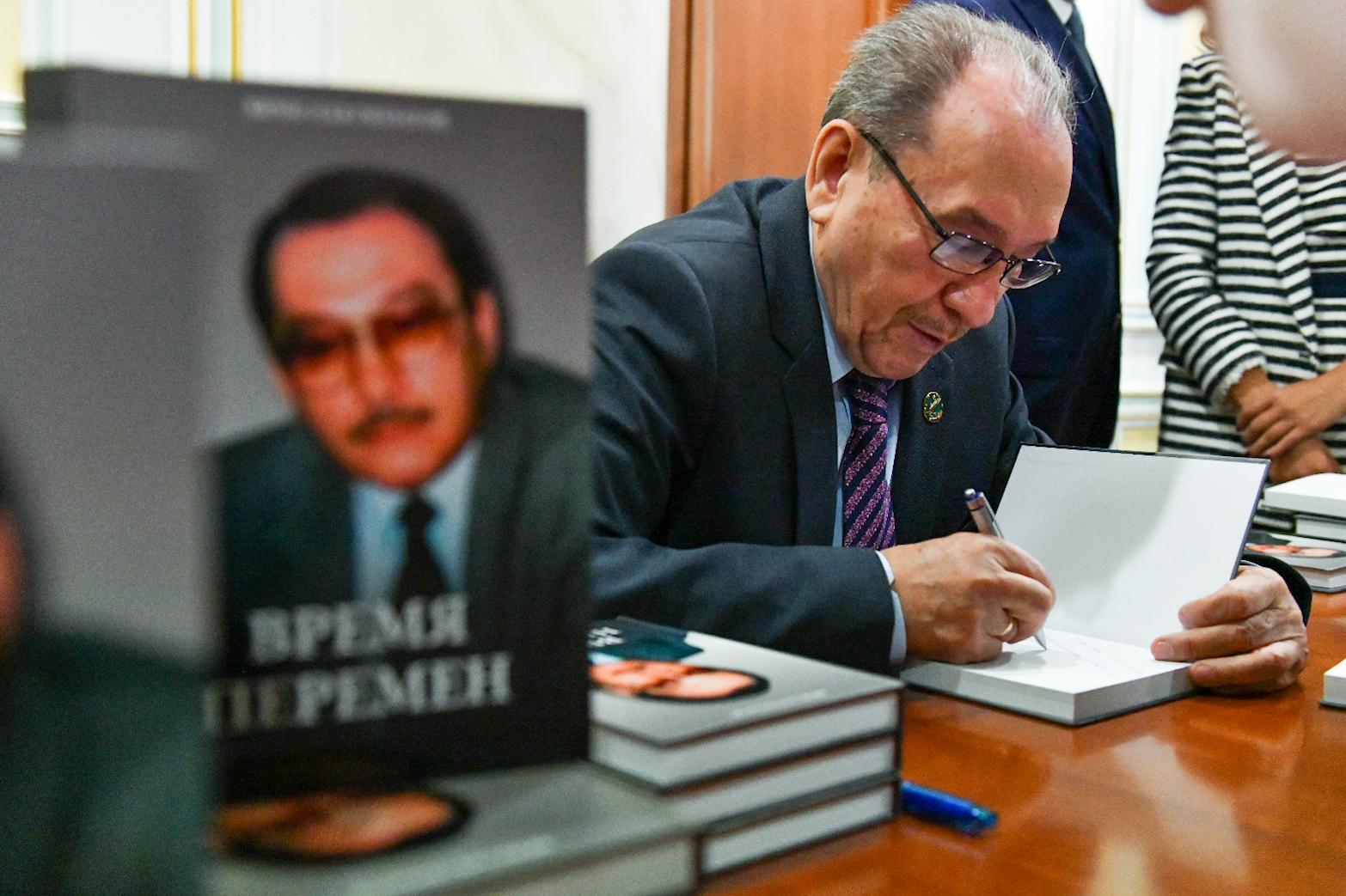 В МИД РК состоялась презентация книги «Время перемен»