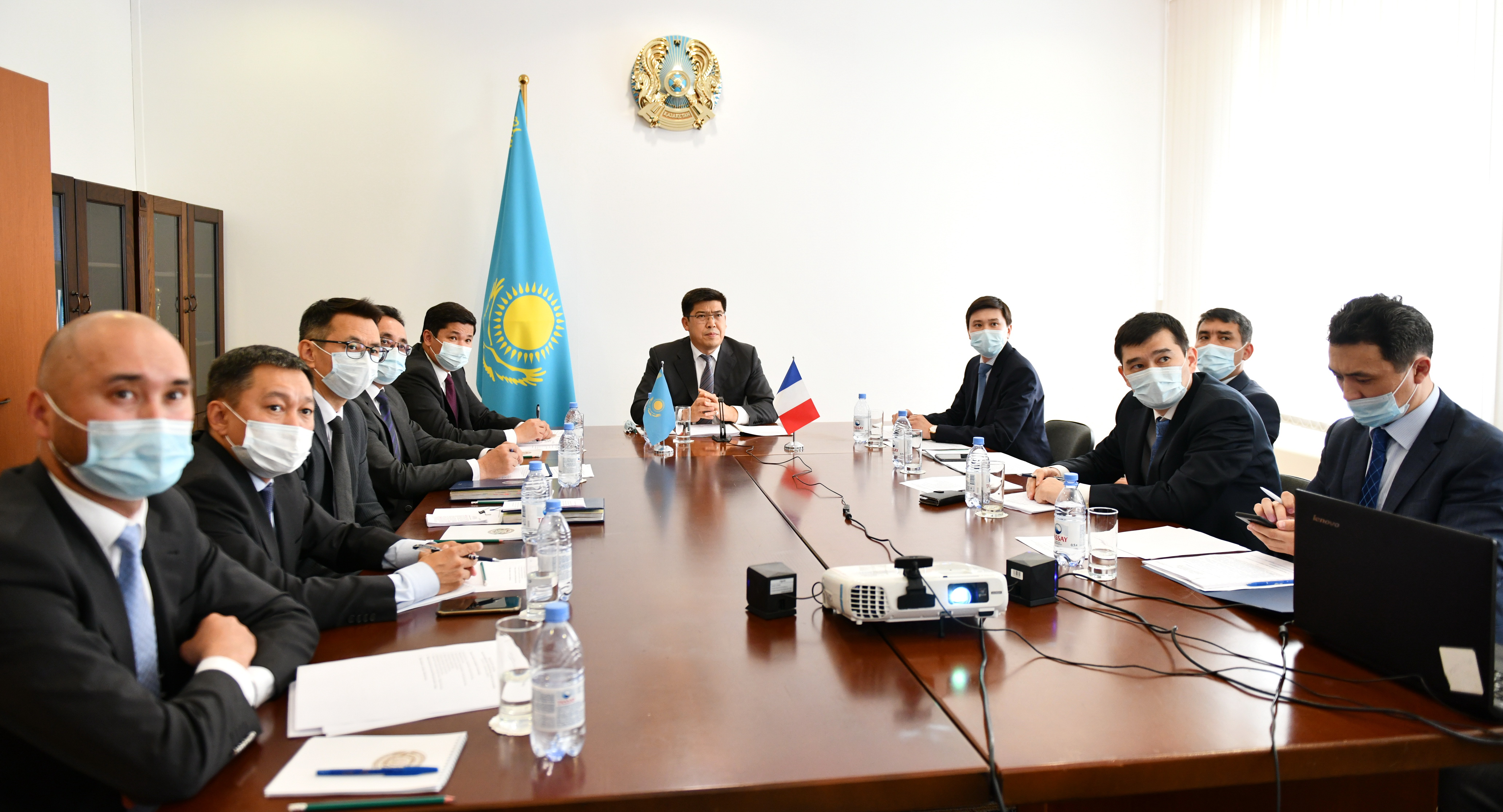 О 8-м раунде казахстанско-французских межмидовских консультаций