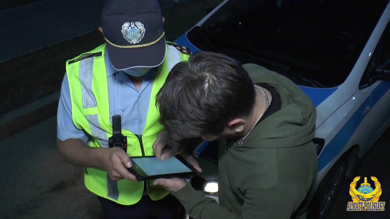 приговор убийце. полицейский задерживает преступника. долгое задержание. полиция задержала ночью. глава опг бабаев.