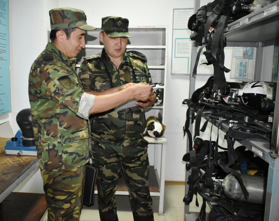 Айқайсыз порно