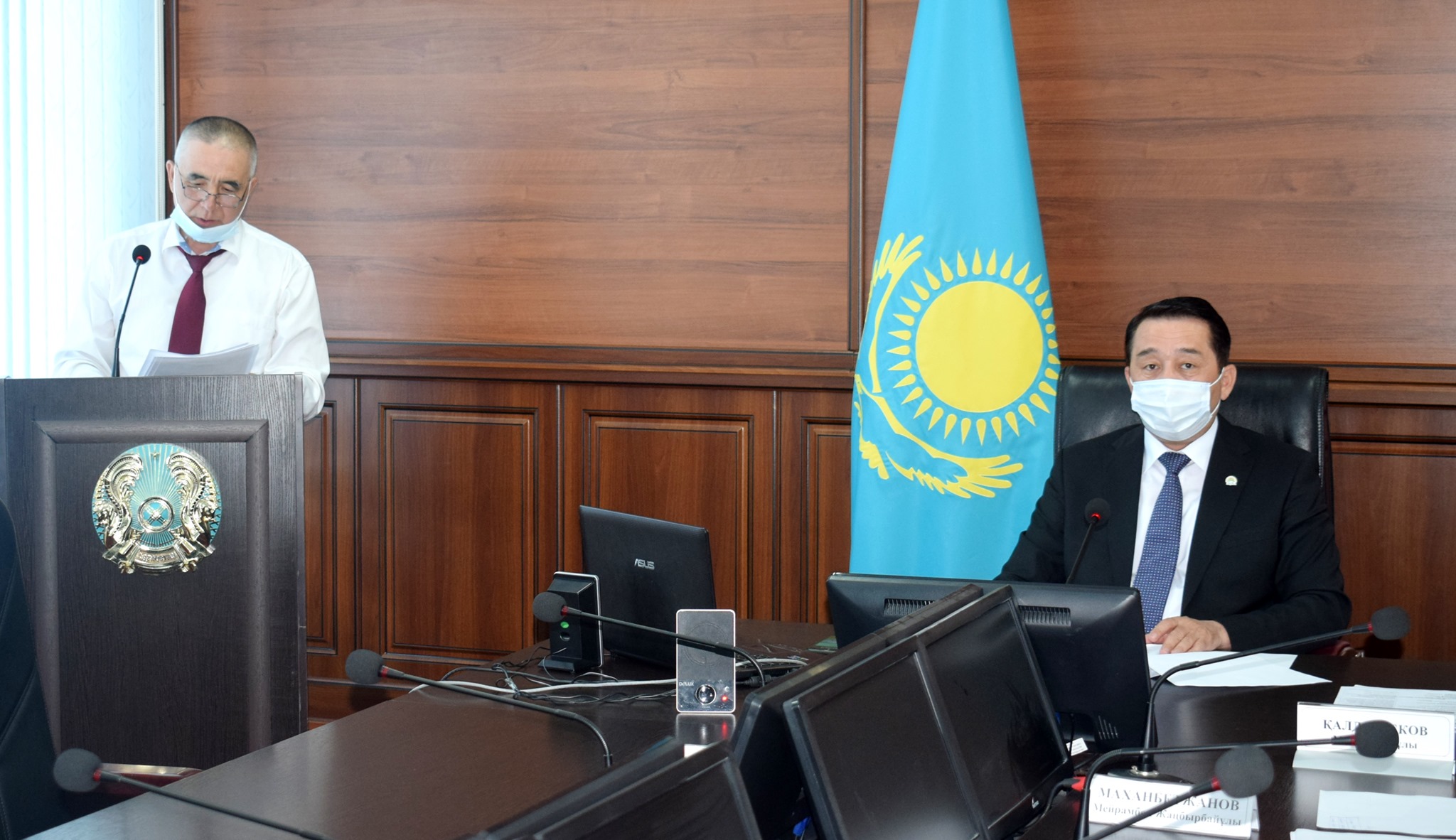 Сыбайлас жемқорлыққа қарсы іс-қимыл мәселелері жөніндегі аудандық комиссия отырысы өтті