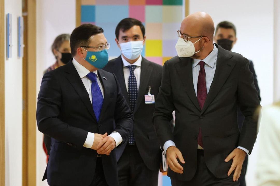Посол Казахстана вручил верительные грамоты Президенту Европейского совета
