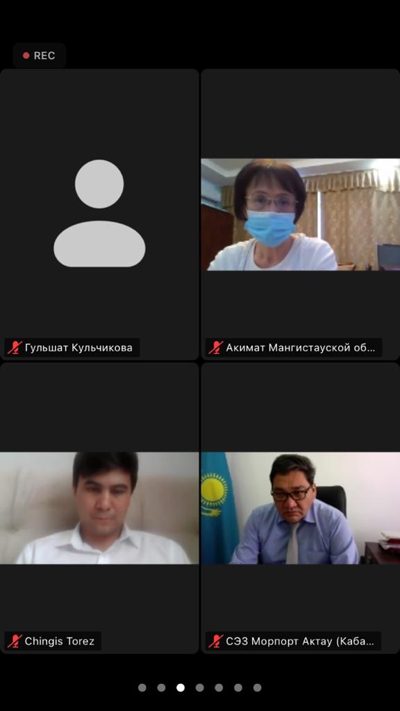 Порно жетілген Үздік бастық секс бейнелері