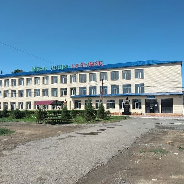«Тарбағатай - Адалдық алаңы» жобалық кеңсесі жетекшісінің міндетін атқарушы Абдилбаев Нуртас Турысбекович аудан мектептерінде болып, мектептерде жөндеу жұмыстарына заңсыз ақша жинау деректерін анықтау бойынша бақылау жүргізді.